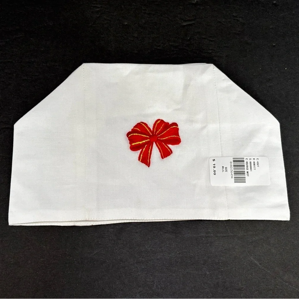 Anthropologie Embroidered Tissue Cover Red Bow Square Tissue Box Style NWT